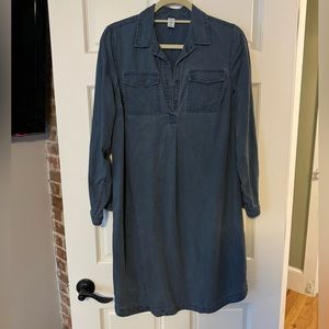 Old Navy Chambray Maternity Dress